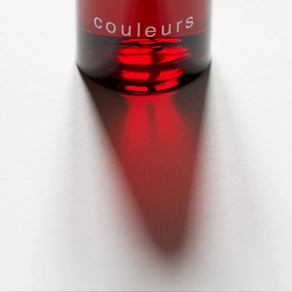 feu zinzolin-reflet.webp